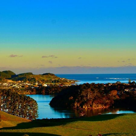 The Beach House On The Hill Raglan Esterno foto